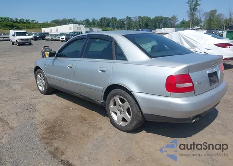 2001 Audi A4 2.8 из США, поврежденный, VIN WAUDH68D11A029147